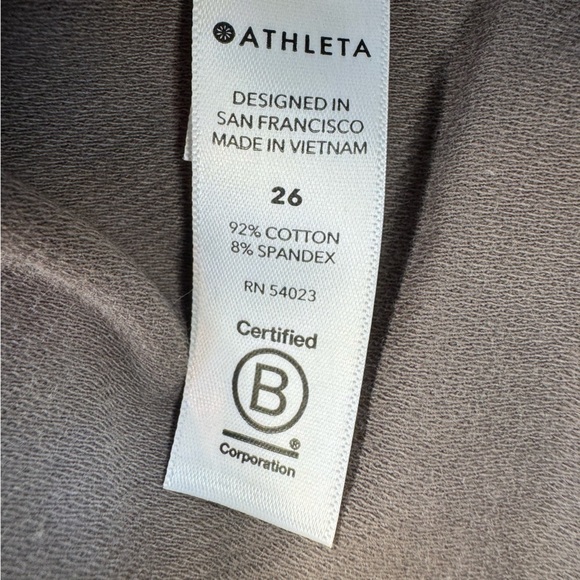 Athleta CAMO FARALLON SHORT - Picture 5 of 11